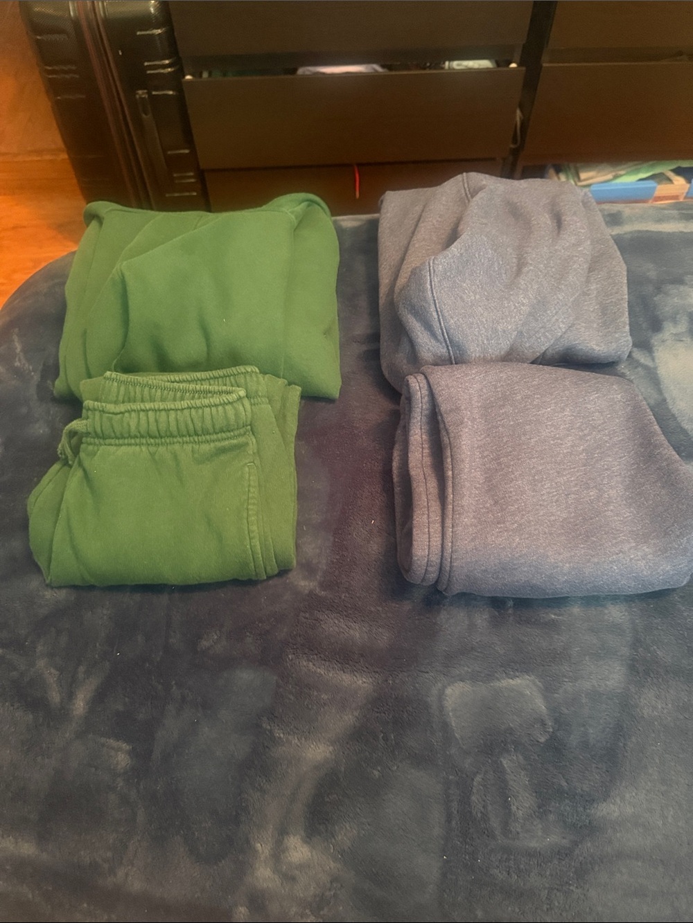 Cat & Jack lot of 2 sweatpants and sweatshirts outfit.